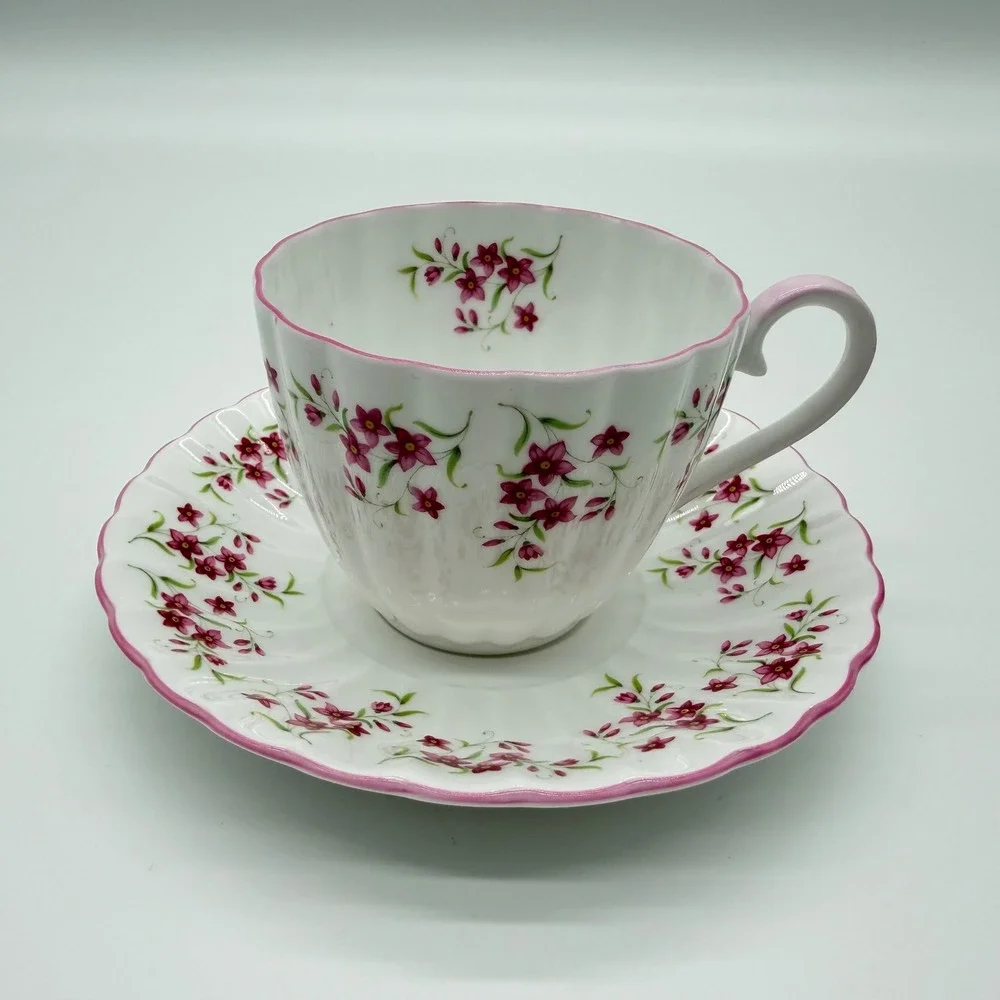 Tuscan Fine English Bone China Tea Cup and Saucer Set Pink Floral Fluted D2552
